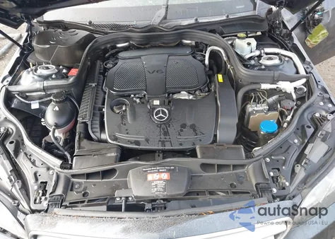 2014 Mercedes-Benz E 350 z USA, uszkodzony, nr VIN WDDHF5KB7EB054765